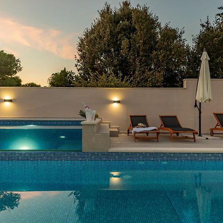 Camp Mrkva Mobile Homes With Pool Sukošan Εξωτερικό φωτογραφία