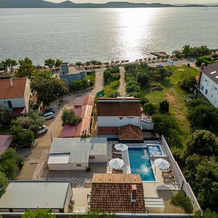 Camp Mrkva Mobile Homes With Pool Sukošan Εξωτερικό φωτογραφία