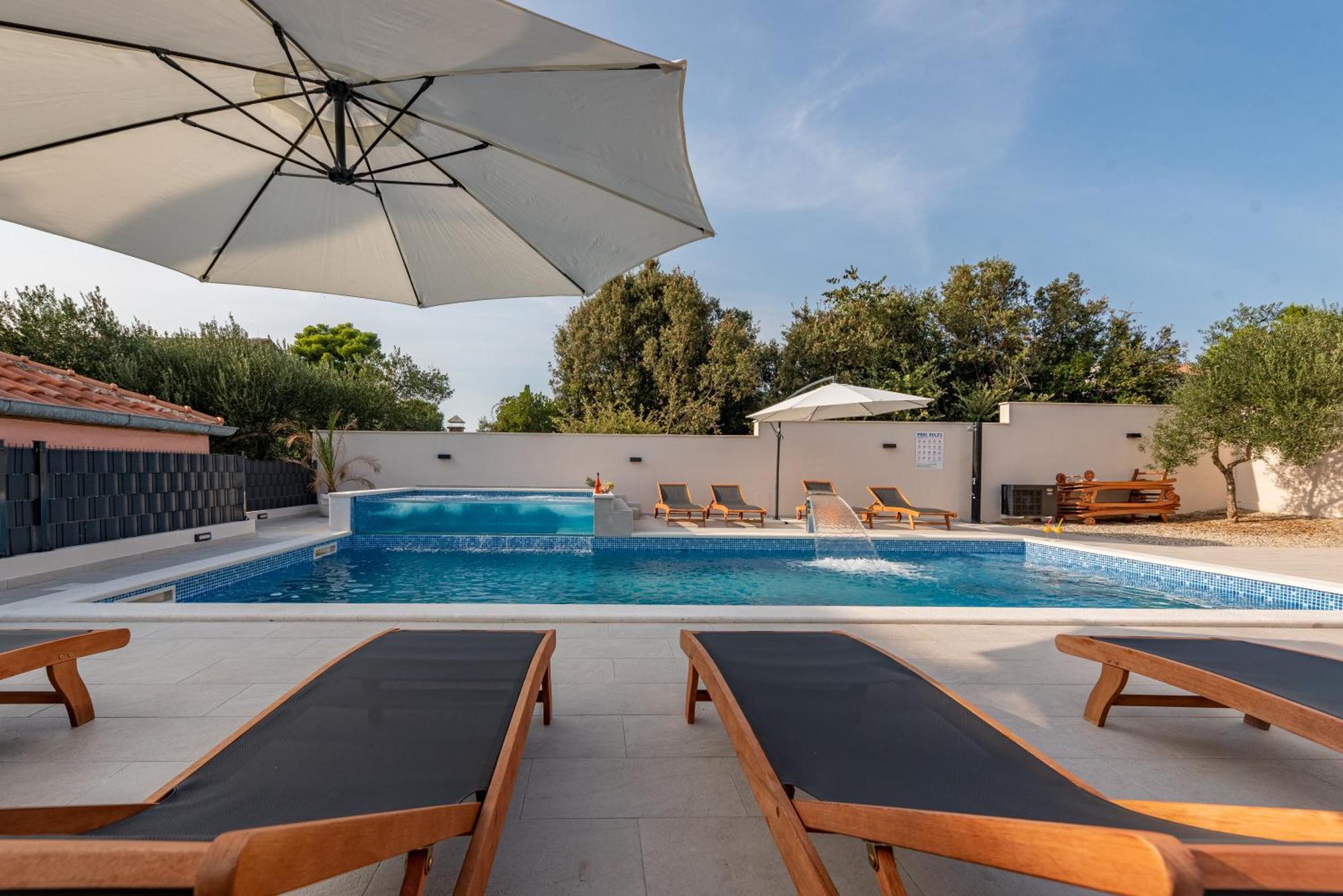 Camp Mrkva Mobile Homes With Pool Sukošan Εξωτερικό φωτογραφία