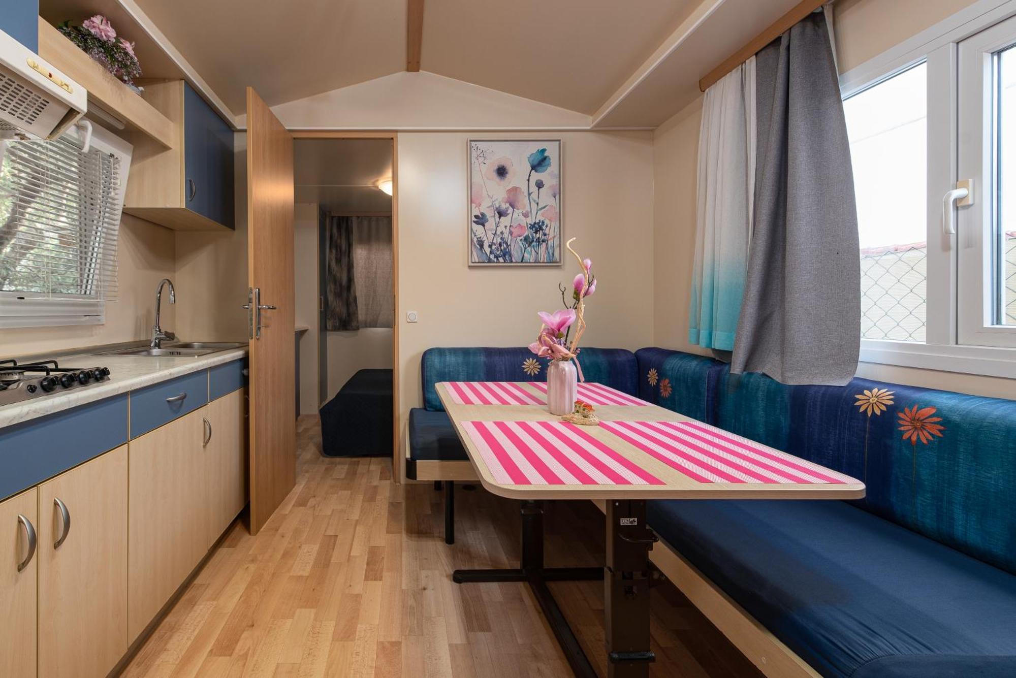 Camp Mrkva Mobile Homes With Pool Sukošan Δωμάτιο φωτογραφία